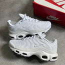 Air Max Plus TN 1 "Triple White (sola cinza)"